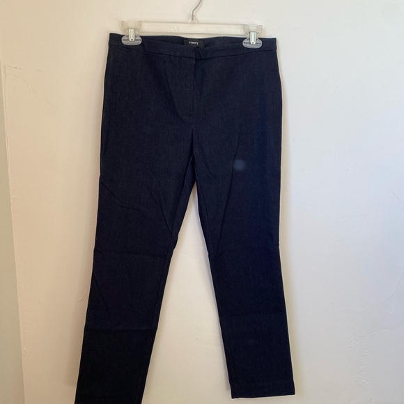 Theory • Classic Skinny Pant in Movement Dark Denim - Picture 9 of 9